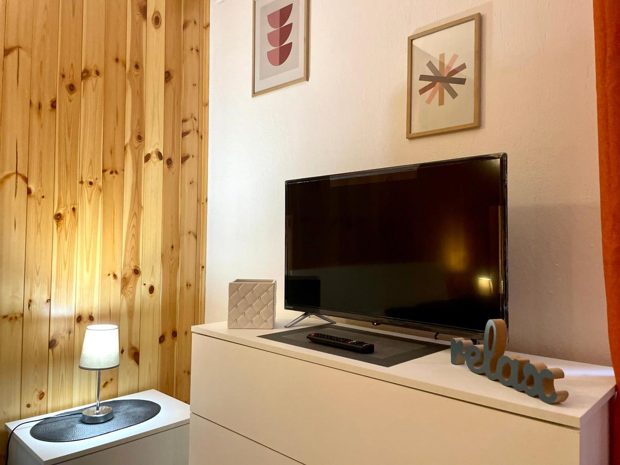 La Torre Apartment Arnad Екстериор снимка